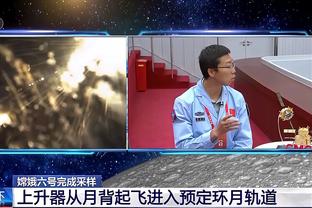 手感不佳！莱昂纳德17中6&三分7中2拿到15分8板3断2帽